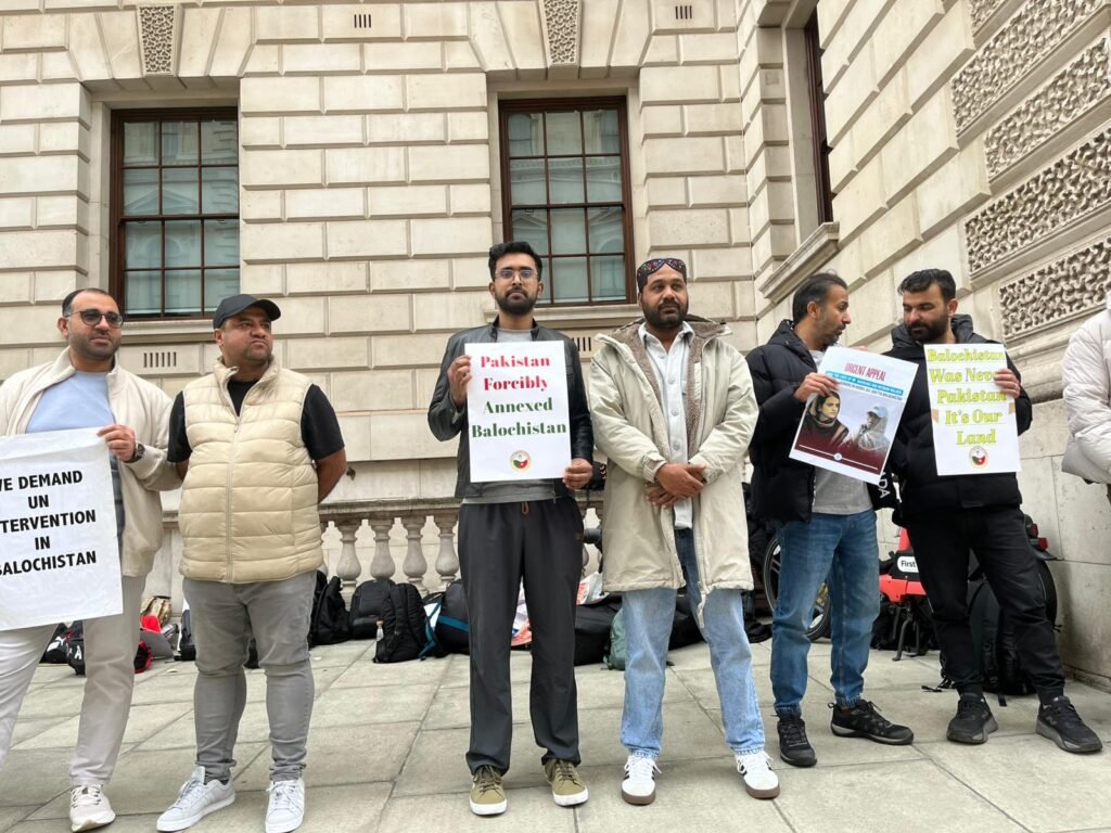 BNM Protest in London Against State Atrocities on Baloch People — JSFM Stands in Solidarity London, 18 October 2025 — A protest organized by the Baloch National Movement (BNM) was held in London today against Pakistan’s ongoing military operations, enforced disappearances, and human rights violations in Zehri, Balochistan. The demonstration was joined by Chairman of Jeay Sindh Freedom Movement (JSFM) Sohail Abro, along with Usama Soomro from JSFM Wales UK and other JSFM activists.
